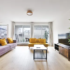 Appartement Quartier Canal Saint Martin Free Netflix, Paris